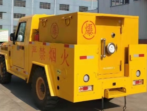 曲水凯龙爆破器材运输车：保障爆破任务的安全运行